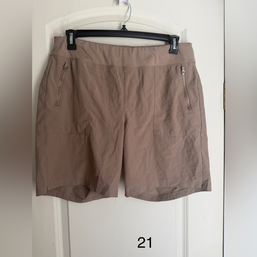 Westbound Women's Brown bermuda Shorts stretch L tropical summer beach cruise
